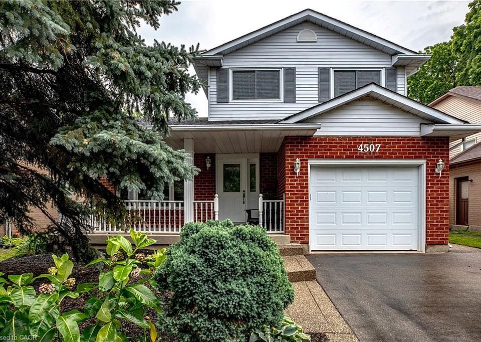 1st image of 4507 Ivy Gardens Cres
