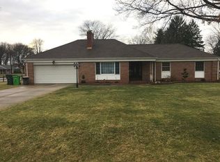 1295 Wilkshire Cir SW, North Canton, OH 44720