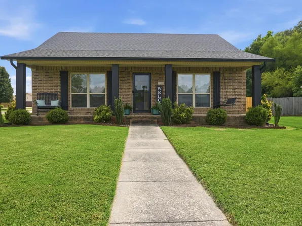153 Peach St, Austin, AR 72007