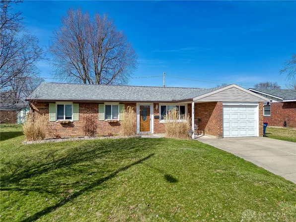 1516 Fairfax Ave, Piqua, OH 45356