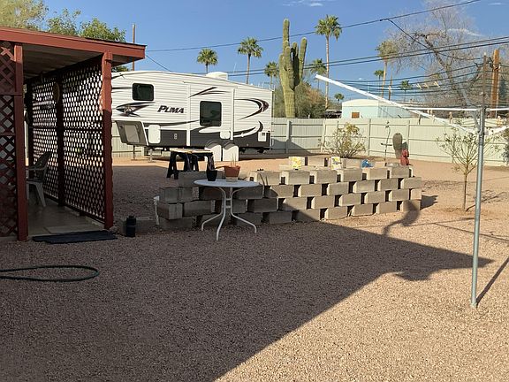 4th image of 251 S Saguaro Dr