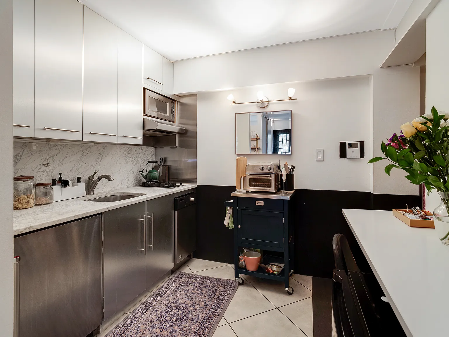 200 Bowery — Photo 4