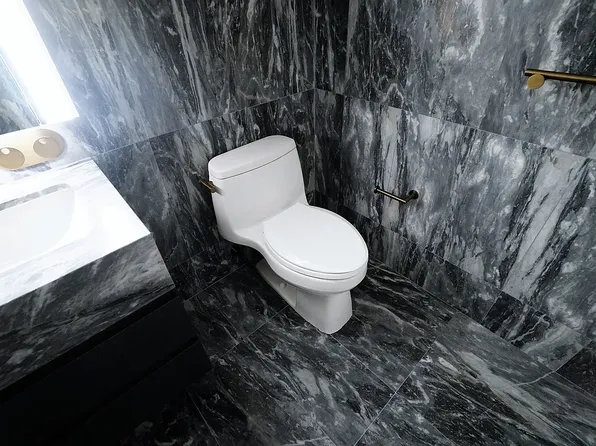 130 William Street image 51 of 68