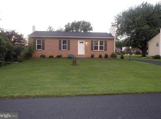 989 Spruce St, Honey Brook, PA 19344