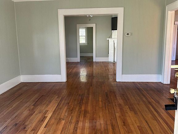 2nd image of 133 Marlboro Rd