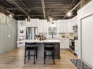 116 W Olive St #116, Stillwater, MN 55082