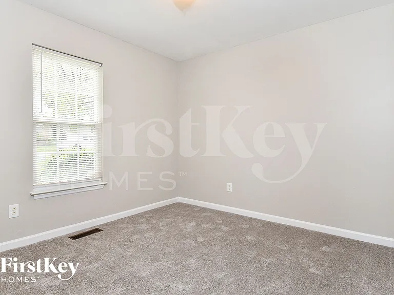 203 Bingham St — Photo 11