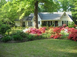 4 Thousand Oaks Cir, Conway, AR 72032