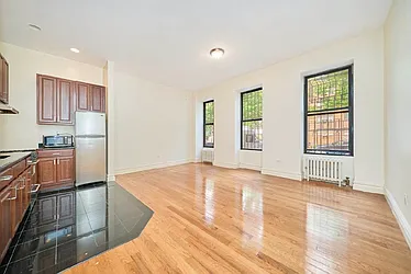Rented by Living New York