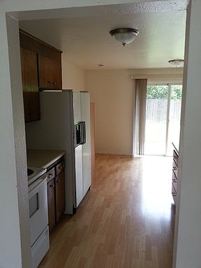 3rd image of 17003 16th Ave E