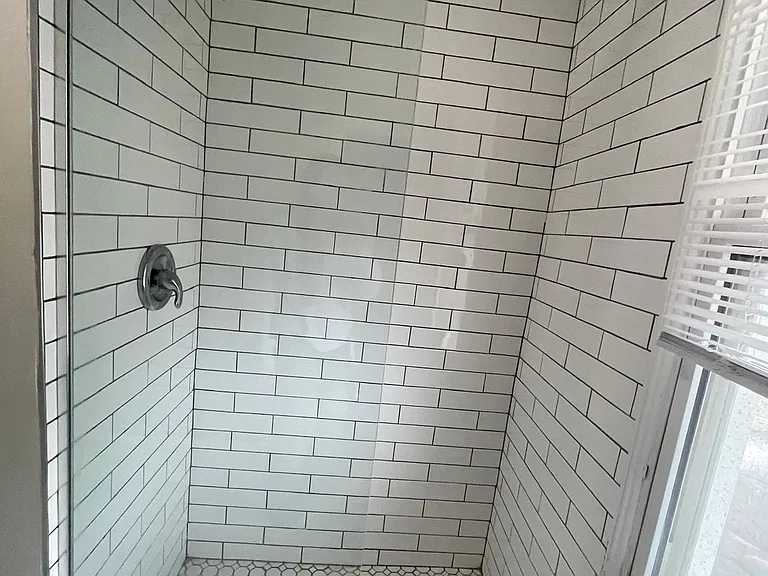 84 Munson St #2B — Photo 3