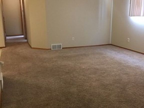 4th image of 8300 S Hughes Ave APT 1