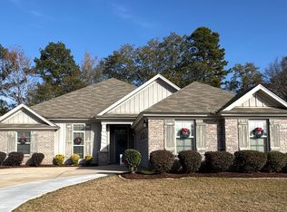 9151 Crescent Lodge Cir, Pike Road, AL 36064