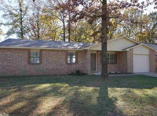 517 Goldenwood Dr, Jacksonville, AR 72076