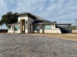 940 W Mile 3 Rd, Mission, TX 78573