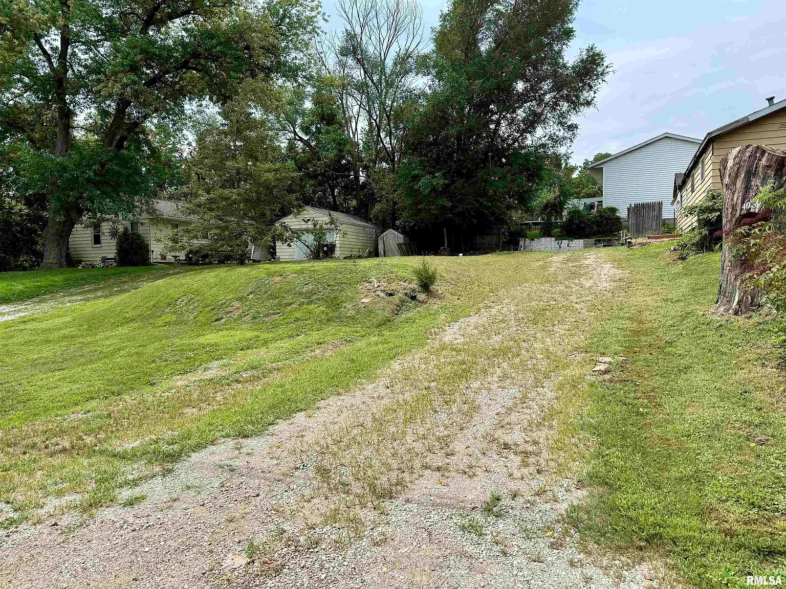 405 S Highland Ave photo 1