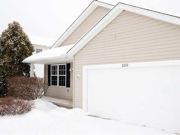 2nd image of 2233 Brittany Blvd