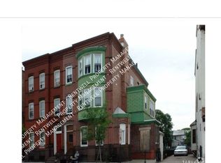 814 Dekalb St APT 4, Norristown, PA 19401