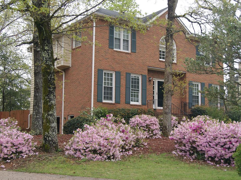 1st image of 4005 Regas Dr