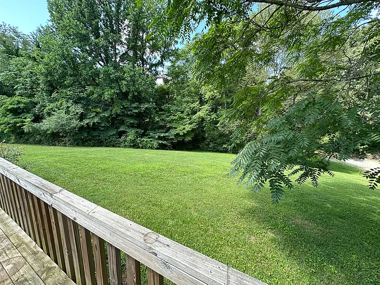 1729 White Rd — Photo 20