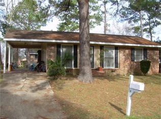 635 Harmon Ave, Albany, GA 31701