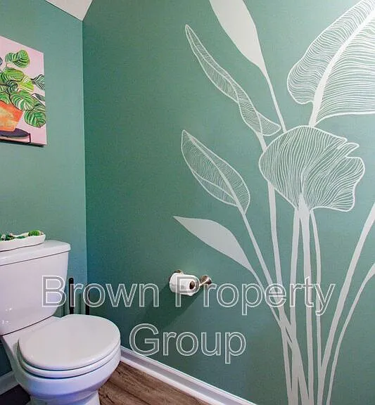 4918 Yorkchester Dr — Photo 11