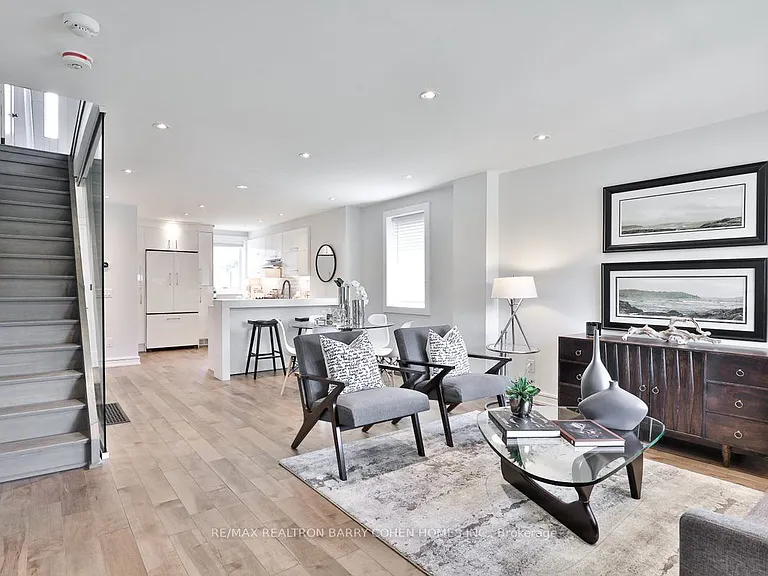 365 Harvie Ave — Photo 4