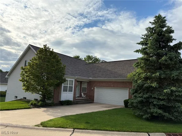 704 Elmwood Point, Aurora, OH 44202