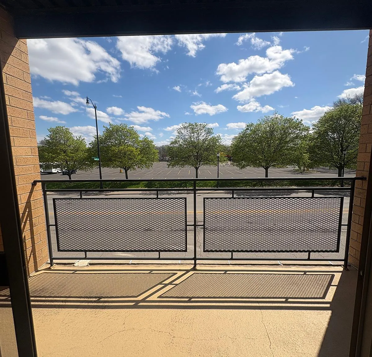 2 bed, 1400 sqft, $2,600 — Photo 1