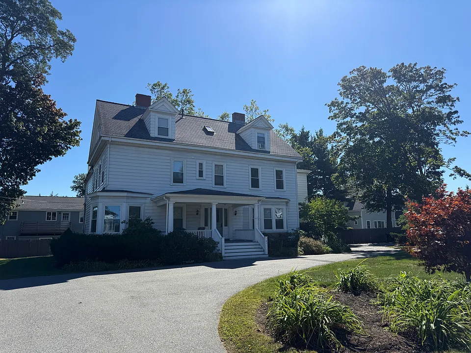 160 Atlantic Ave #2