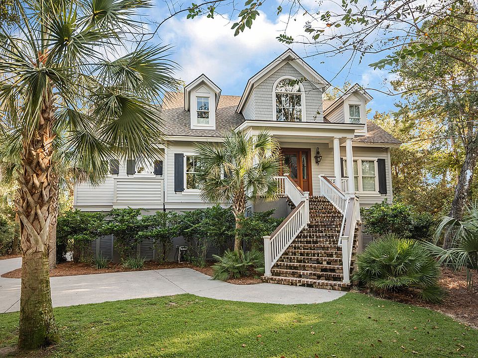 1st image of 344 Governors Dr