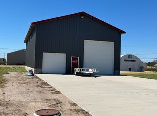 539 E 3rd St, Saint Francis, KS 67756