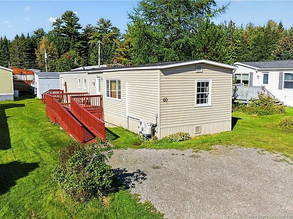 5th image of 60 Midway Dr