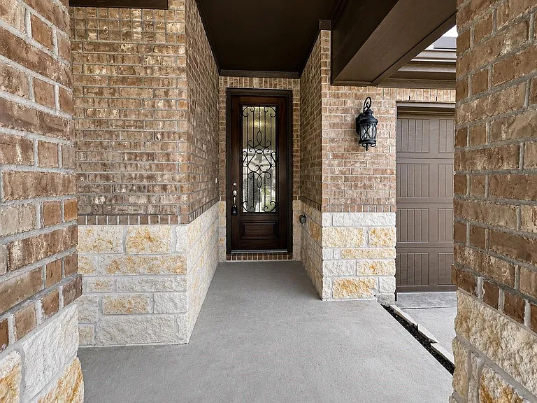 1971 Highland Meadows Dr — Photo 3