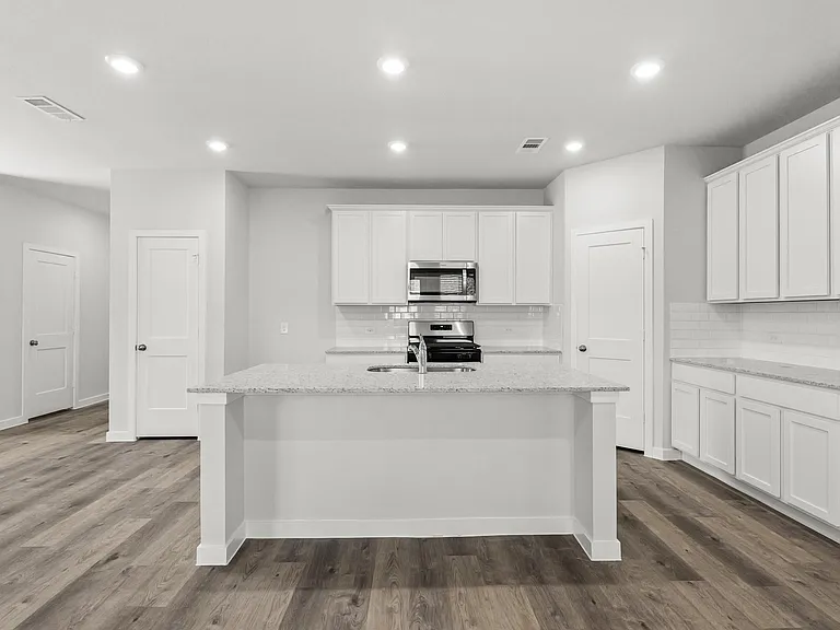 298 Brazen Forest Trl — Photo 3
