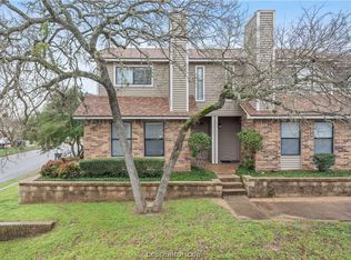 2320 Jaguar Dr, Bryan, TX 77807