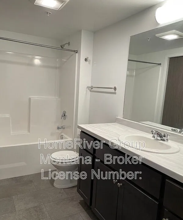 1355 Rodgers St #205