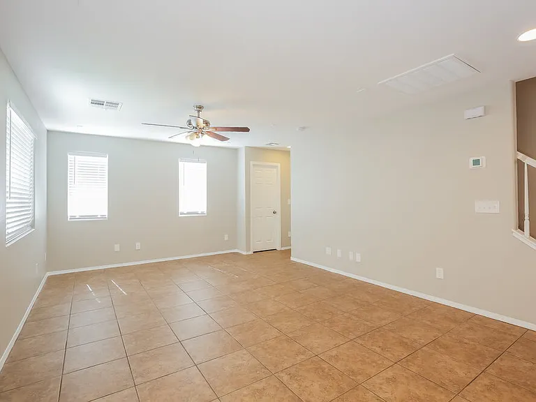 8300 Wildwood Glen Dr — Photo 7