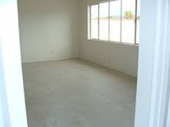 Living rm, new tile floor