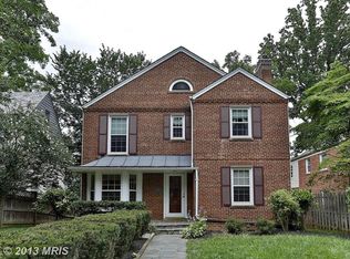 2721 Blaine Dr, Chevy Chase, MD 20815