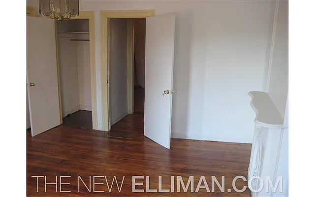Rented by Douglas Elliman | media 23