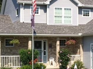 31 Daisy Ln, Ludlow, MA 01056