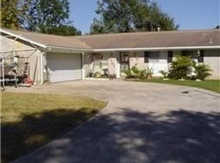 1707 Raintree St, Baytown, TX 77520