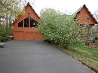 631 Riverview Rd, Ozark, MO 65721