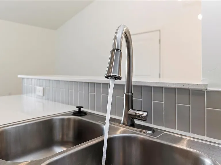 Hawk's Landing Apartments — Photo 94