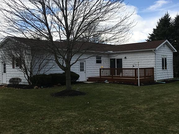3rd image of 165 E County Road 16
