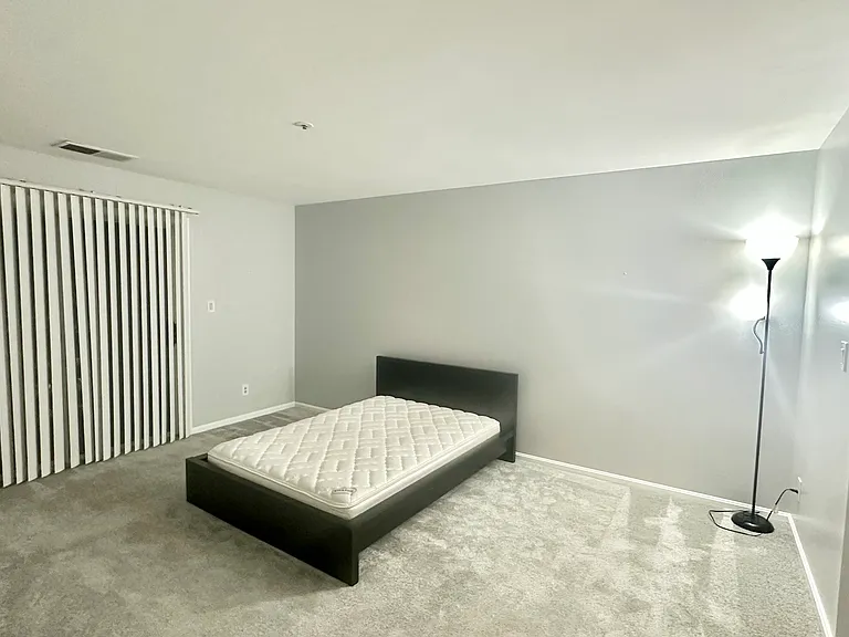 244 S Reynolds St #306 — Photo 47