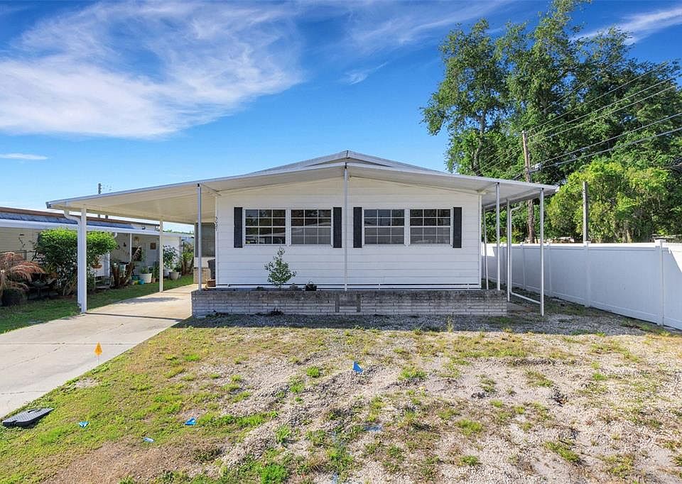 1st image of 3027 Mimosa Way