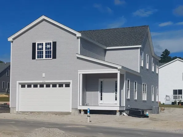 19-19A Crownshield Ave, Uxbridge, MA 01569