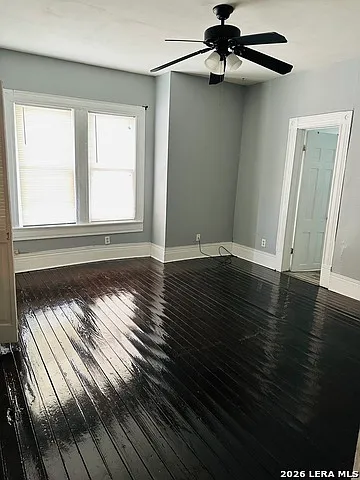 208 E Arsenal #1 — Photo 8